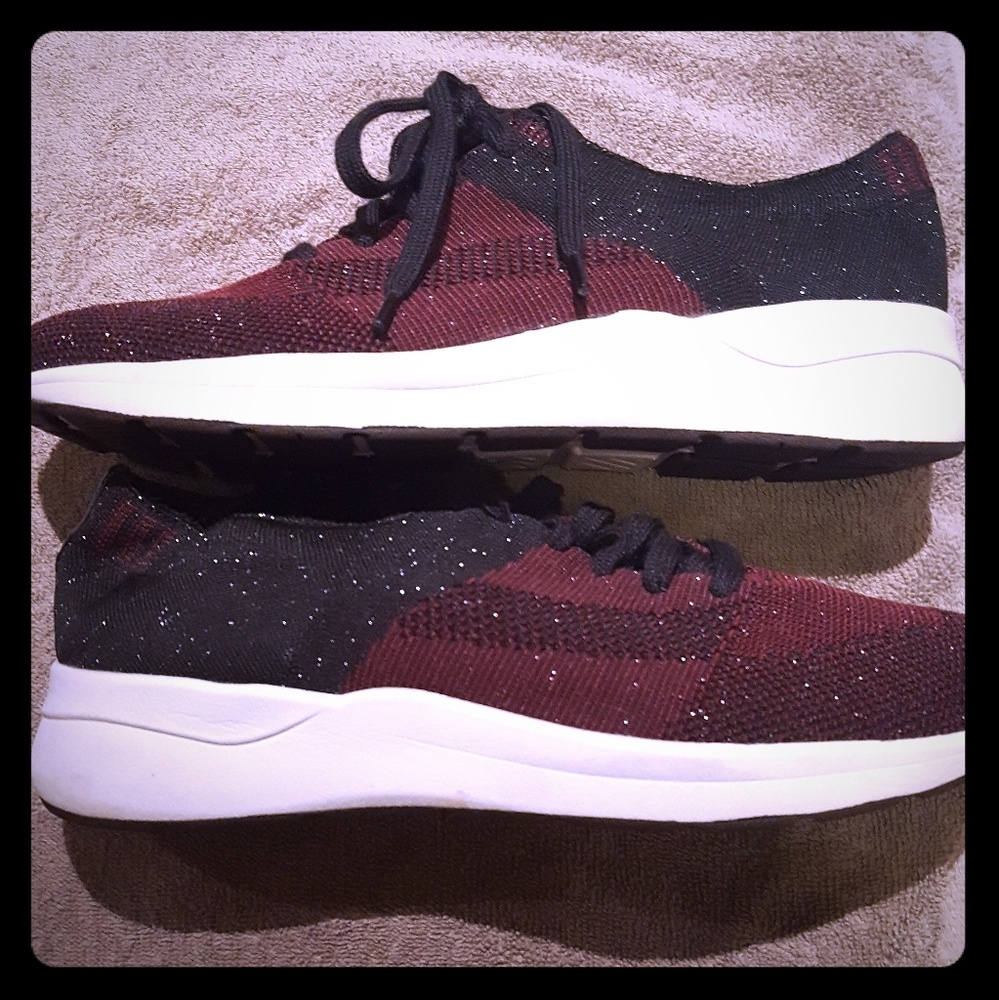 * EASY SPIRIT **NEW SUPER CUTE WALKING SHOES**